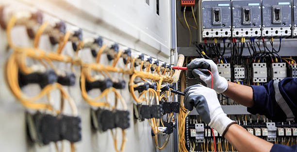 Professional Electrician technician working in Belhaven, NC
